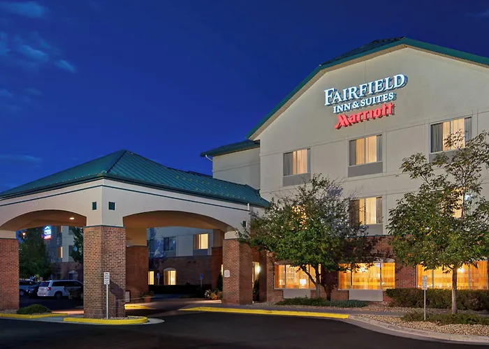 Fairfield Inn & Suites Airport