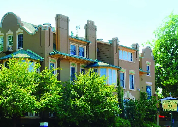 The Holiday Chalet Victorian